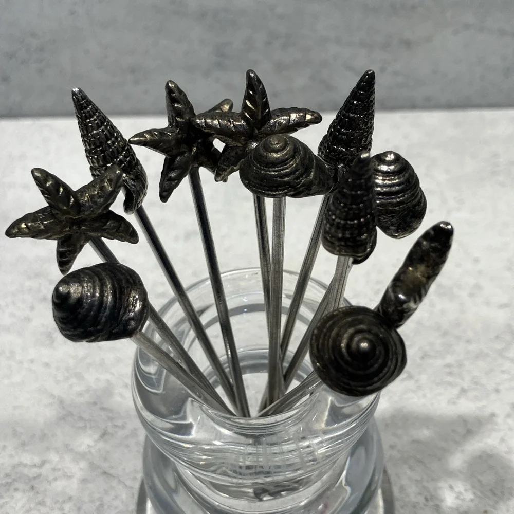 Pier 1 Silver Tone Seashells Cheese Hors D'oeuvre Appetizer Forks Picks Holder